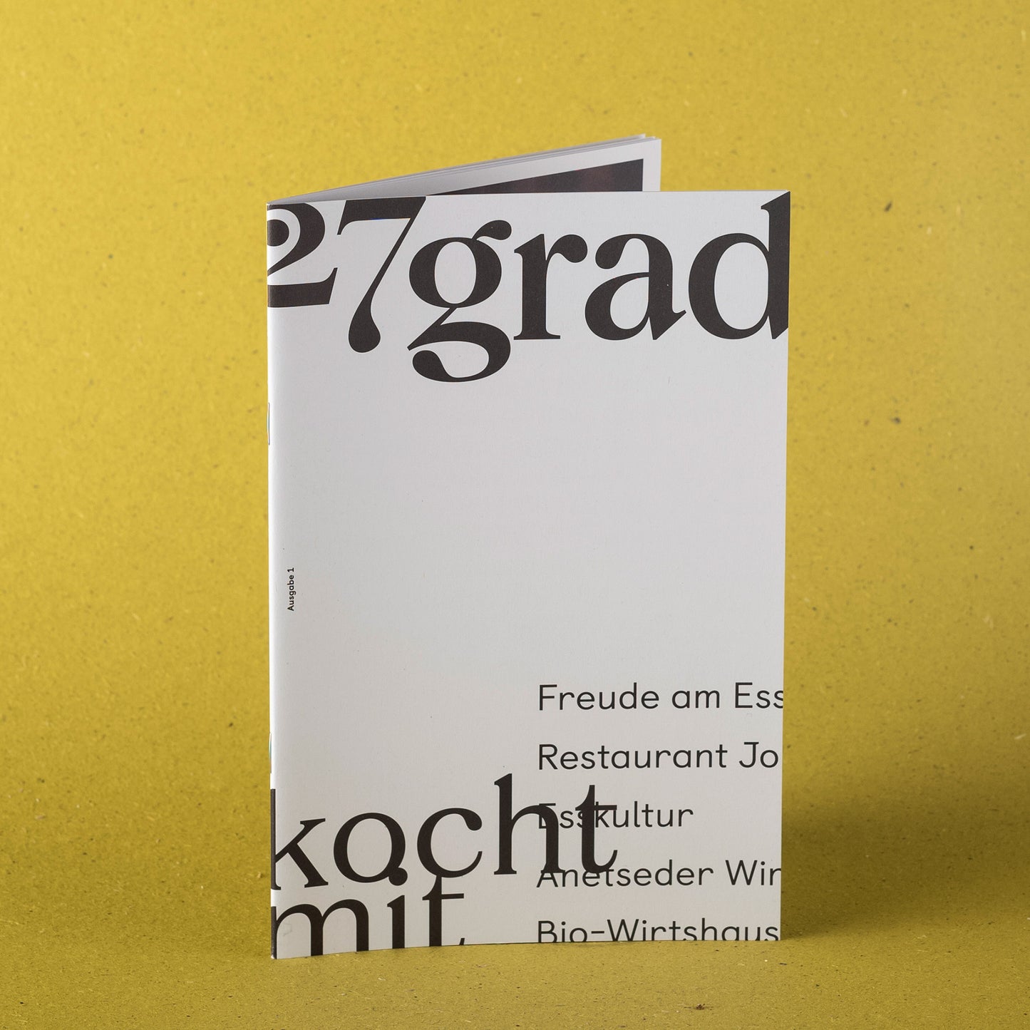 27grad koch mit Broschüre von 27grad Rohkostöle. Bio und von Hand gemacht.